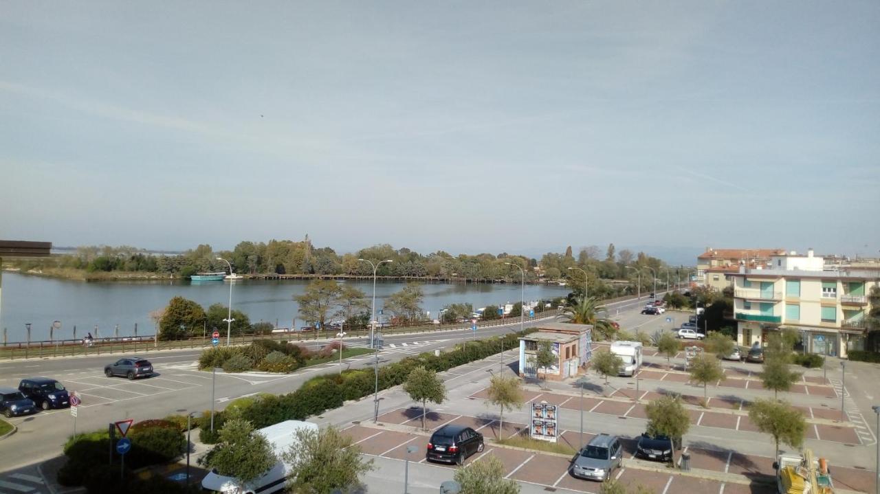 Appartamento Perco Riva Foscolo 格拉多 外观 照片