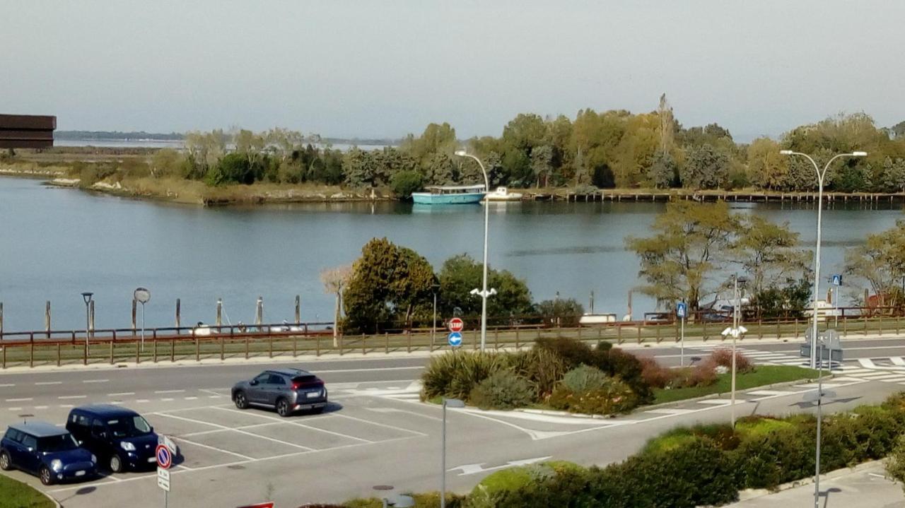 Appartamento Perco Riva Foscolo 格拉多 外观 照片